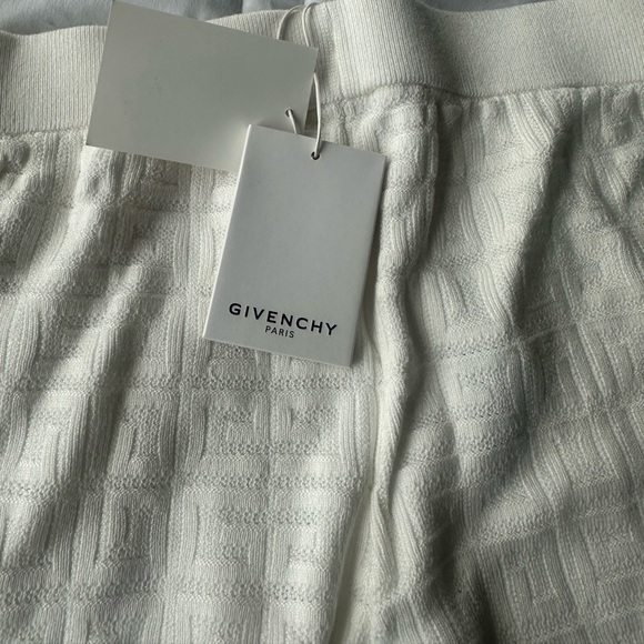 Givenchy Shorts - Picture 4 of 11
